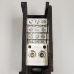 power distribution block